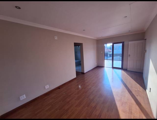 3 BEDROOM HOUSE FOR SALE IN VANDERBIJLPARK SE 8